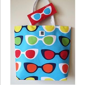 Estée Lauder Lisa Perry Summer Beach Tote Bag